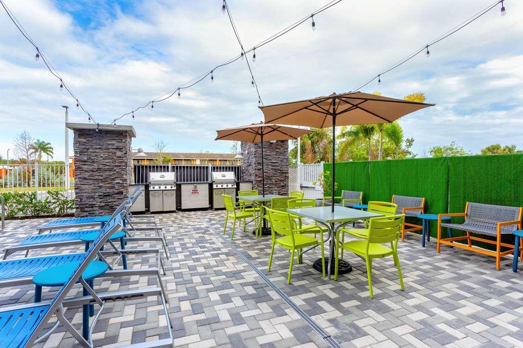 Home2 Suites By Hilton Ft Pierce I-95 فورت بييرس المرافق الصورة